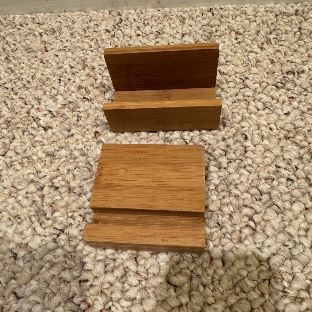 Card Holder & Mail Holder made of wood